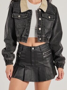 French Kiss Black Whimsigoth Faux Leather Pleated High Rise Mini Skort Size L